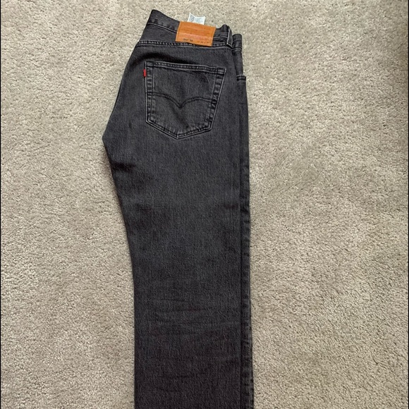 Levi 501 Jeans Size 32x32 - Picture 3 of 6